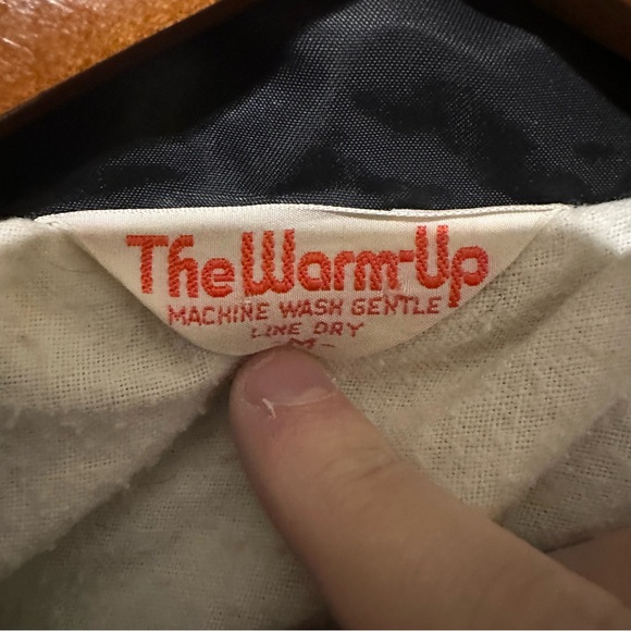 Vintage 80s Oshkosh Wisconsin Embroidered Coach Jacket - Picture 3 of 3